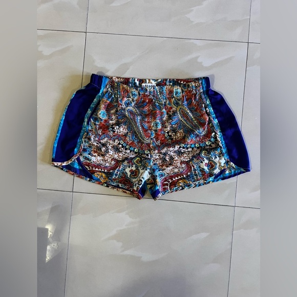 Secret scientist shorts‎ - Picture 3 of 11